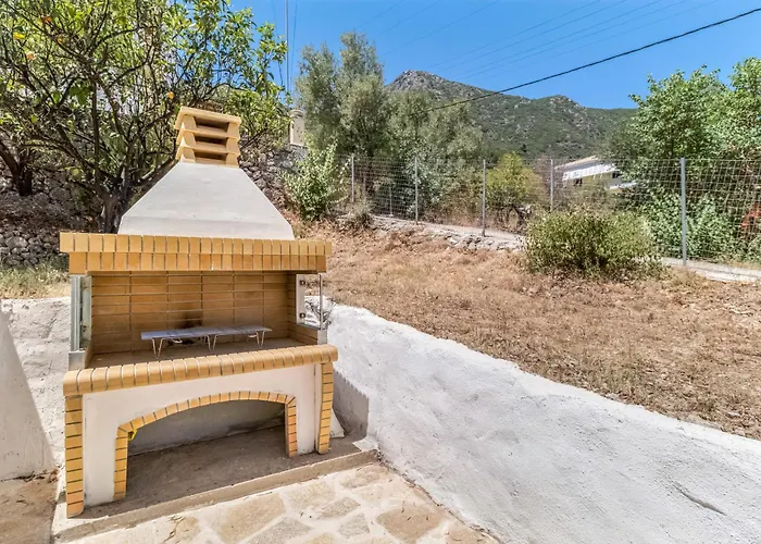 Feriehus Elia Perigiali Lefkada